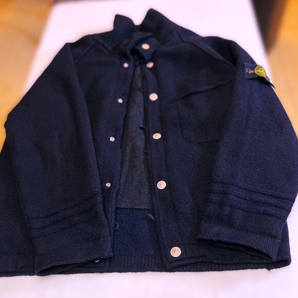 Stone Island navy blue jacket with a removeable lining made in Italy